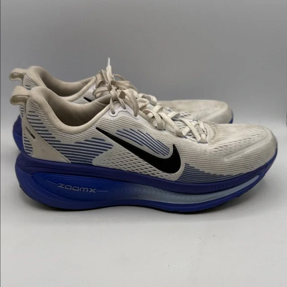 Nike Vomero 18 men’s 9 Cream and Blue ZoomX Sneakers S3 - Picture 1 of 6